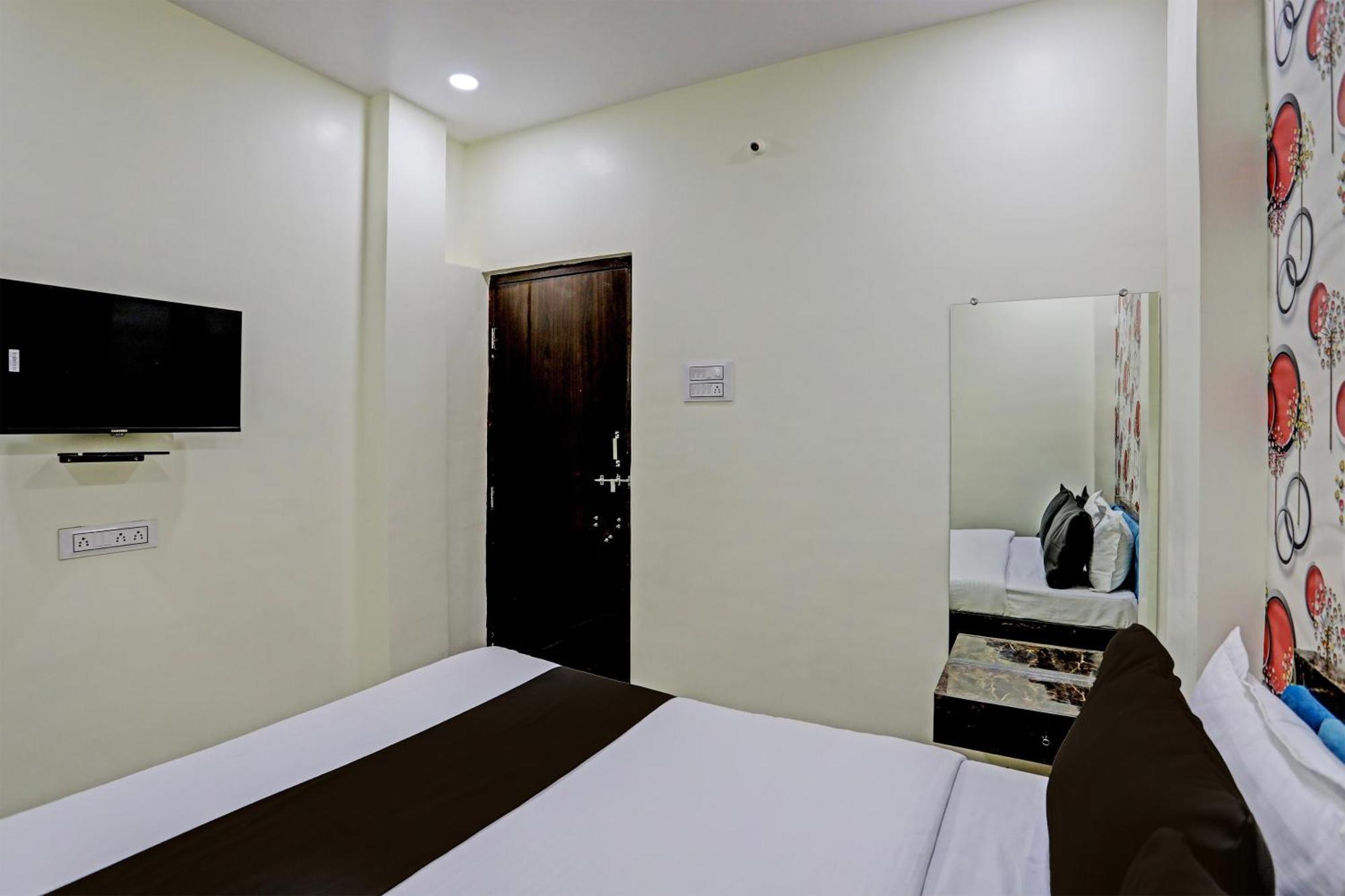 Hotel O P S Nagpur Extérieur photo